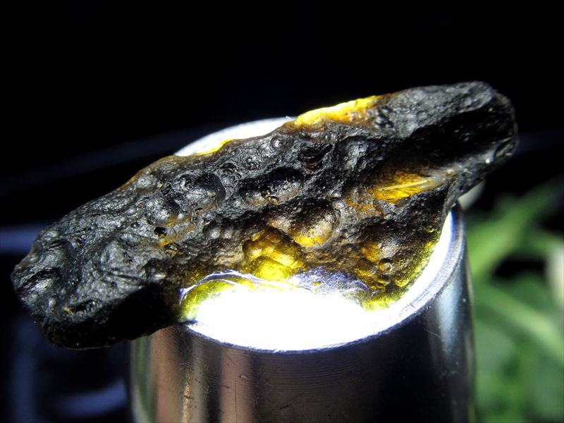 今回は小さめタイプ テクタイト原石 詰め合わせ 約100gパック サイズの