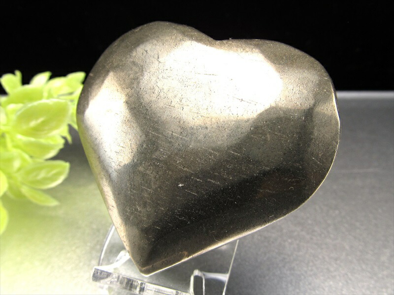 鑑定済み　希少　パイライト　原石　ハート型　金運アップ　邪気払い　パワーストーン 鑑定済み 希少 パイライト 原石 ハート型 金運アップ 邪気払い