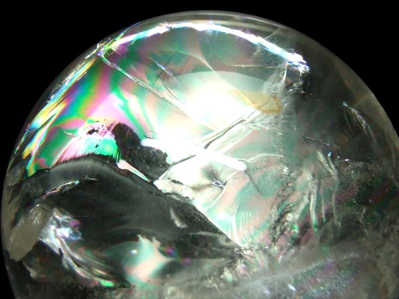 店頭展示中 超透明 大玉 5A級 天然水晶 虹入り 丸玉 台座付き φ97.0mm