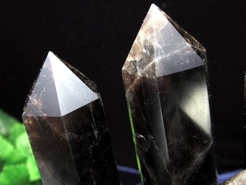 4A 黒水晶 モリオン ポイント 重さ 80g-90g まとめて撮影 希少 人気