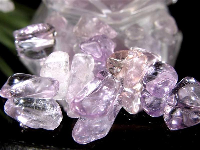 透明度抜群 小粒タイプ 透明ラベンダーアメジスト(紫水晶)さざれ石 約
