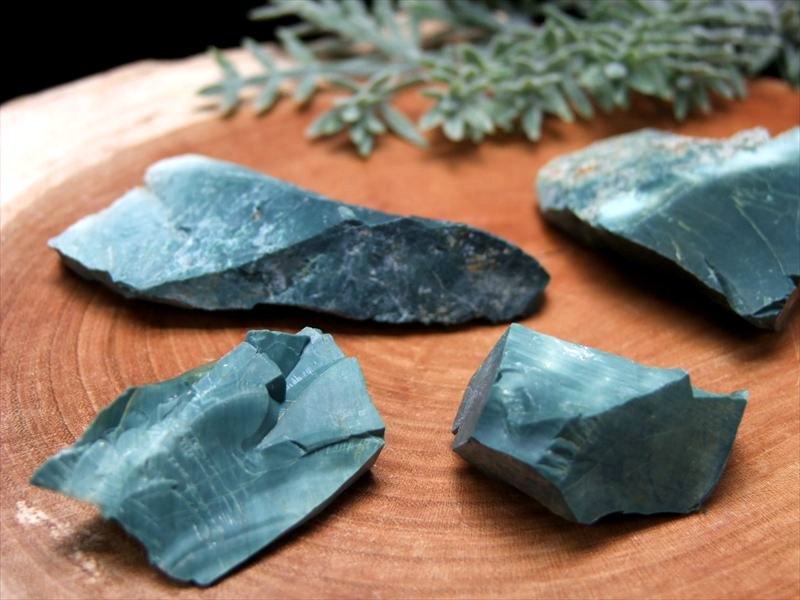 希少 国産原石 出雲石 碧玉 原石 深緑タイプ 1個売り 5g-10g前後 大地