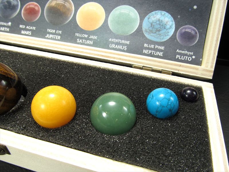 太陽系の9つの惑星 ギフトボックス付 天然宝石 丸玉 セット 宇宙惑星