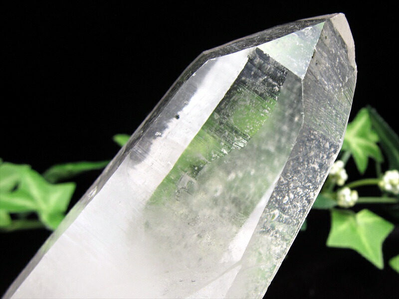 ヒマラヤの神気が宿る最高峰の水晶 ヒマラヤ産 水晶 結晶原石 専用木製