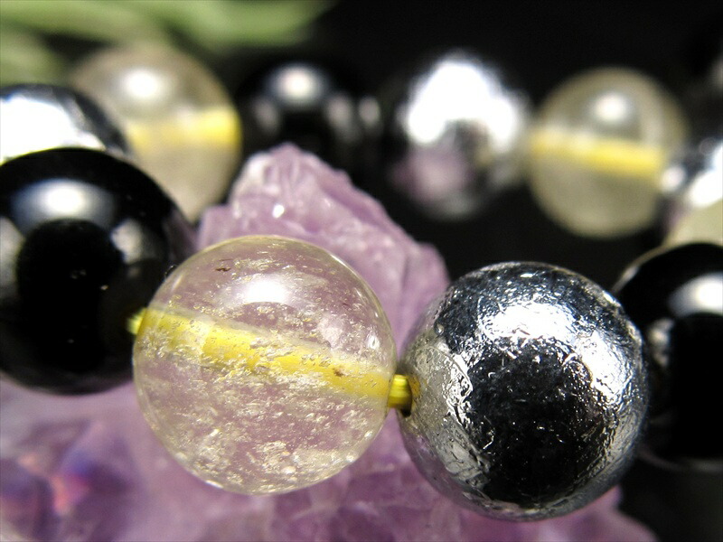 店頭展示中 これぞ 宇宙最強の組み合わせ ギベオン×リビアングラス