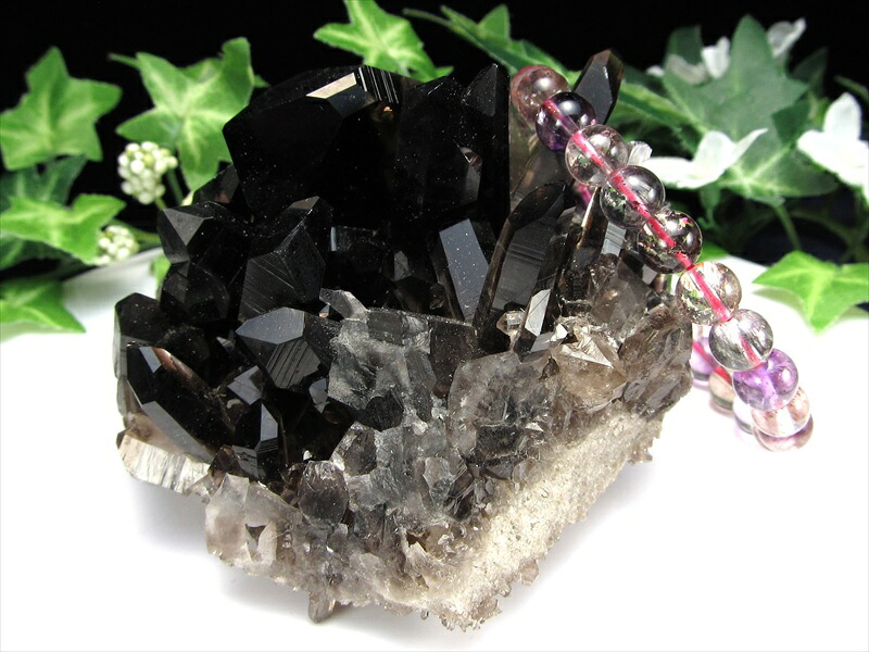 待望の再入荷 アーカンソー州産 モリオン結晶クラスター 最大幅約84mm