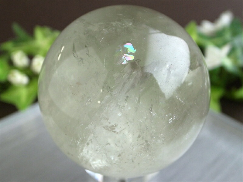 希少な緑水晶 4A プラシオライト 緑水晶 丸玉 直径58mm 重さ275g 透明