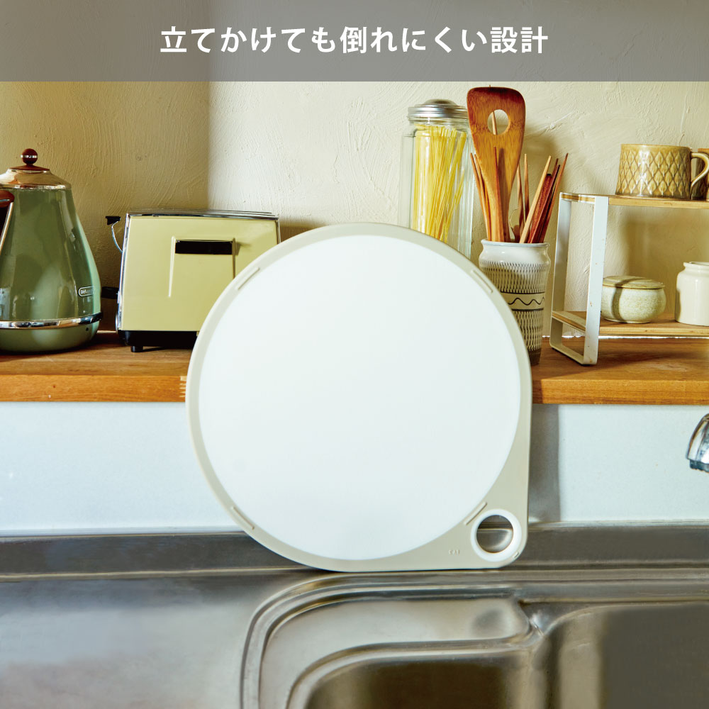 【まなまな様まとめ買い依頼】CORELLE 皿１０枚＆ハンカチ５枚 まるいまな板 ホワイト〈L/35cm〉 | 貝印公式オンラインストア
