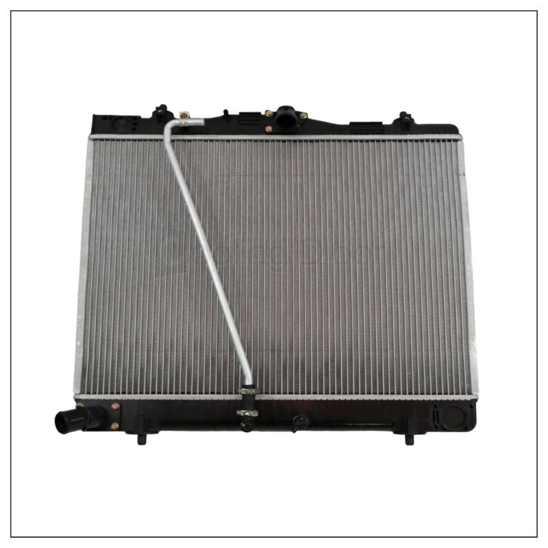 ハイエース88461-26150 KZH100 コンデンサー トヨタ純正 新品