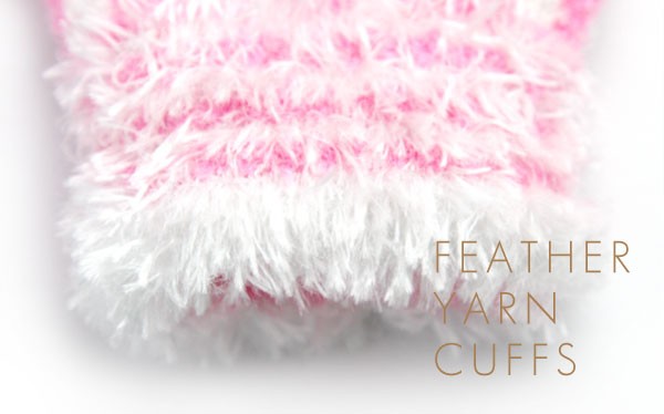 フェザーヤーン素材のカフスの画像