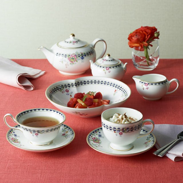 WEDGWOOD ティータイム カップ