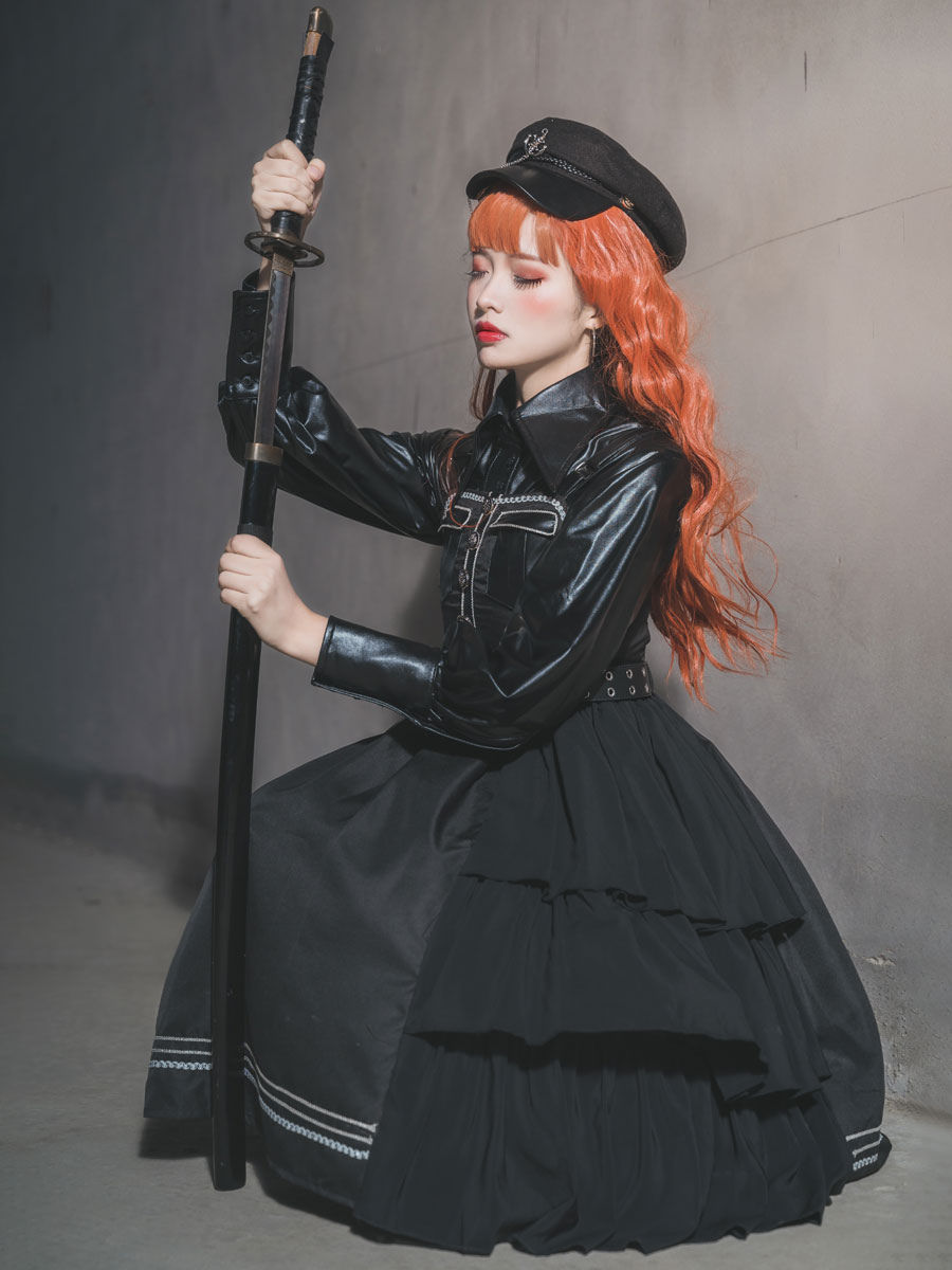 売り出し安い ゴスロリ ミリタリースタイル 4ピースセット シャツ マント 帽子ジャンパースカート ロリータセット 純正売上 Ssl Daikyogo Or Jp