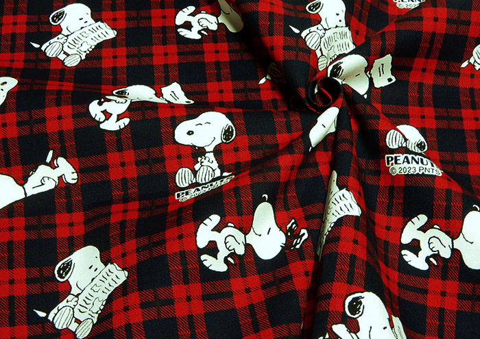 SNOOPY 生地 スヌーピー オックス キャラクター 赤 緑 布 綿