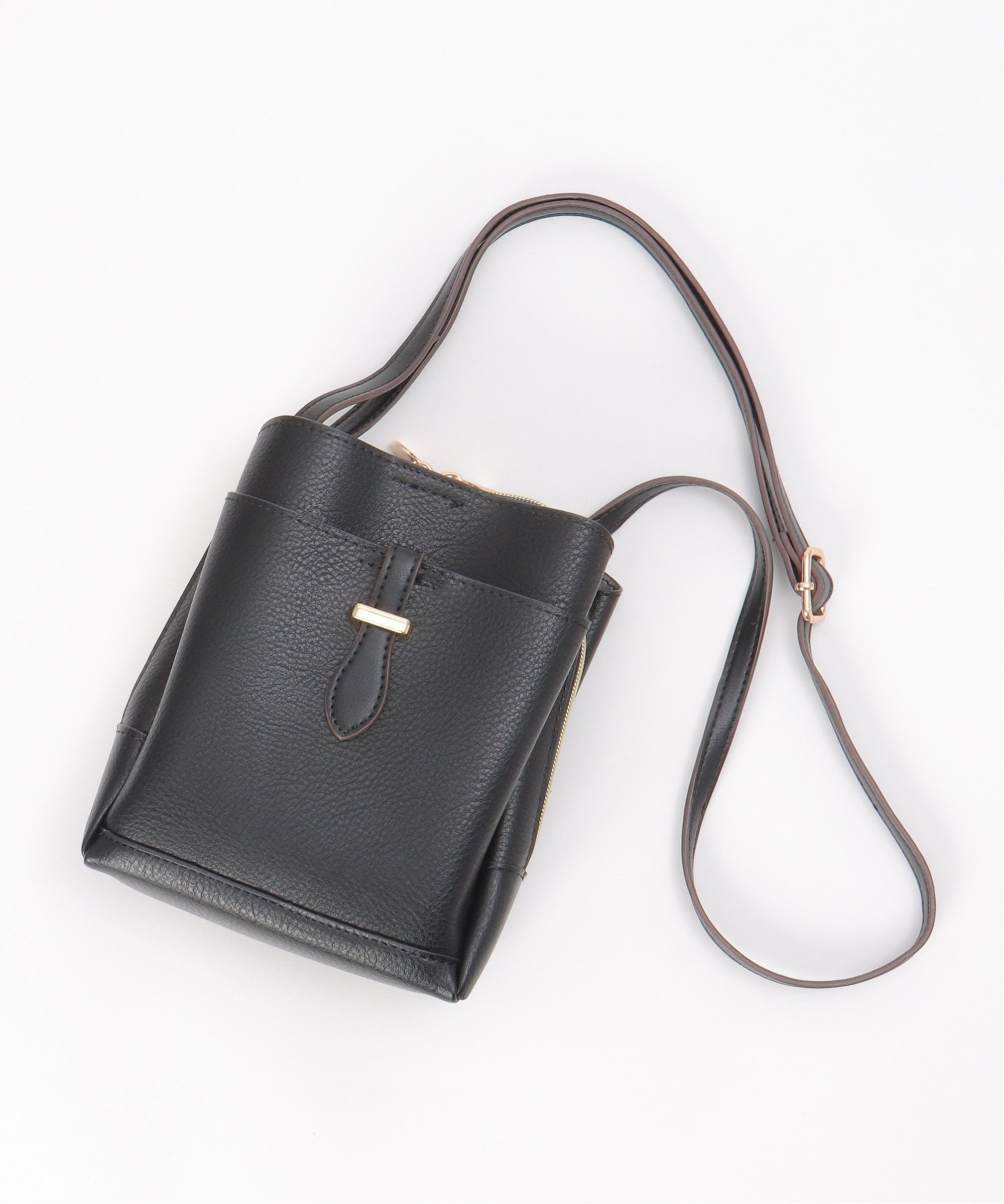 ciqueto ikkaののショルダーバック ikka（イッカ） 三層ミニショルダーバッグ : COX-ONLINE SHOP ヤフー店