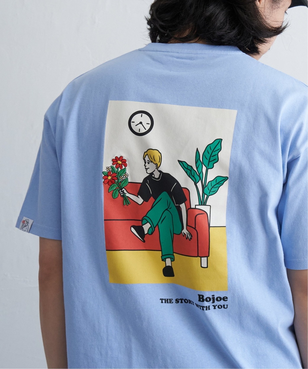 花束刺繍男子Tシャツ