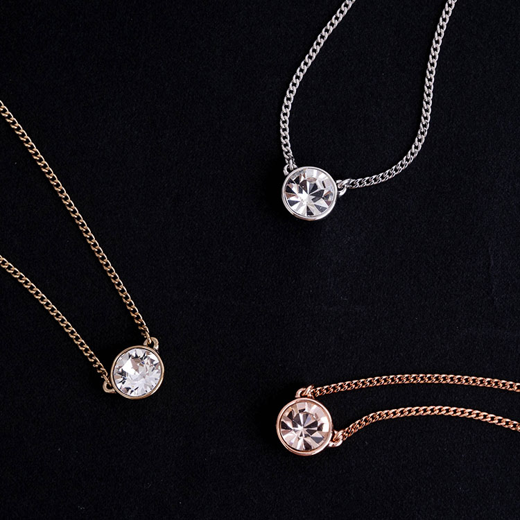 GIVENCHY ジバンシィ ネックレス レディース クリスタル ペンダント 