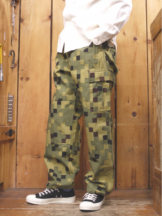 バズリクソンズ　カモフラ 17590477599664.jpg