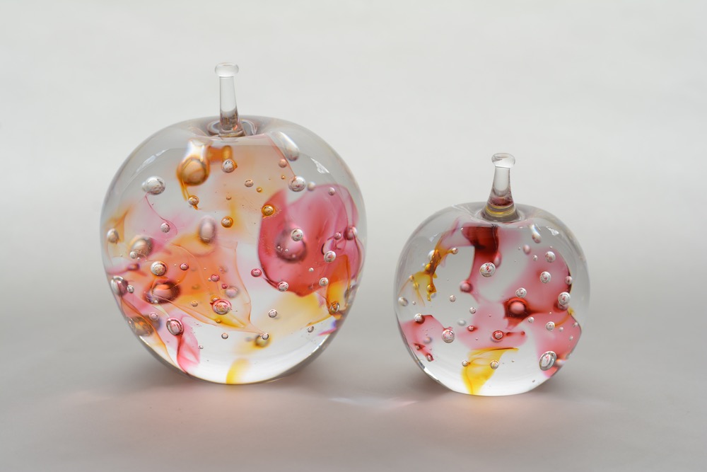チェコ　CZ GLASS工房　作家もの　りんご あづみ野ガラス工房 りんごの結晶（大） : 心斎橋花房日本の匠工芸館