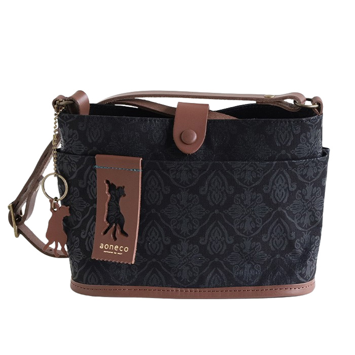 aoneco(アオネコ) ダマスク柄 バケット ミニ ショルダーバッグ 横型 / 保護猫 支援 寄付 ブランド 日本製 レディース 肩掛け ポシェット 斜めがけ 猫 ネコ 本革 | aoneco | 03