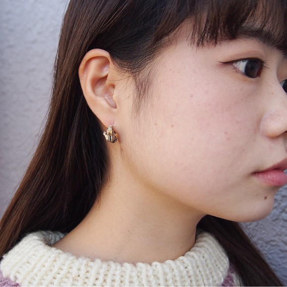 【DECOLOVE】アマリリスロングピアス 片耳でもおしゃれ Os -オズ- フラワーパール ロングピアス【金属アレルギー対応