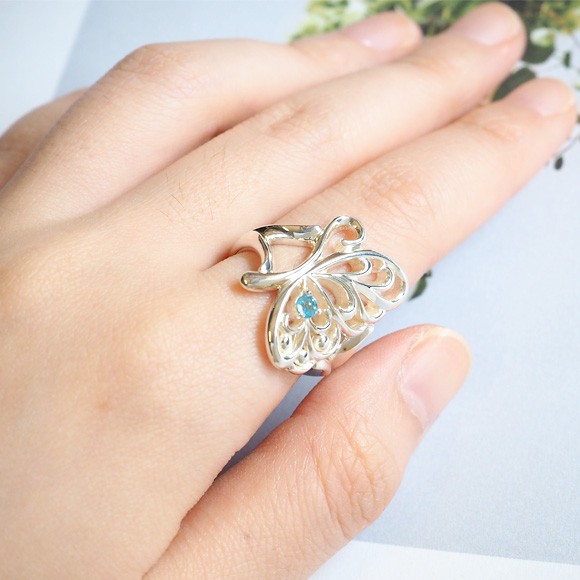 moge（モゲ） 手作りシルバーアクセサリー 蝶 シルバーリング ブルー