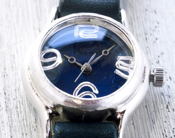 渡辺工房 手作り腕時計 “Lady on Time-S” レディースシルバー ブルー文字盤 [NW-305BSV-BL]