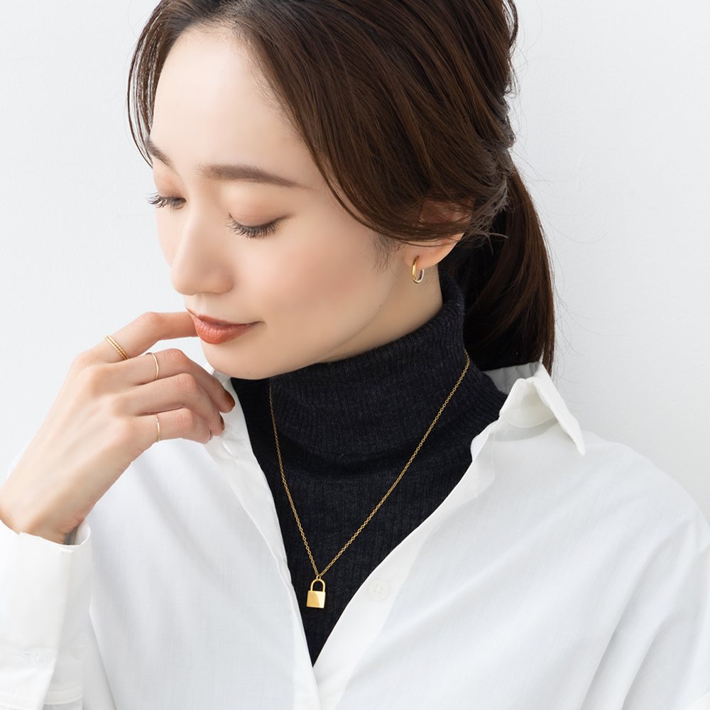 PDPAOLA＊イニシャル刻印可 南京錠ネックレス＊2色 PDPAOLA＊イニシャル刻印可 南京錠ネックレス＊2色 (PDPAOLA