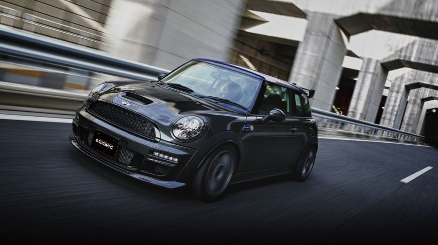 GIOMIC ジオミック 32214 スポーツ・ステアリング MINI R55 R55LCI/R56