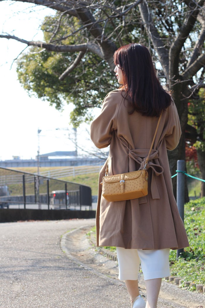美品✨オーストリッチ 520 シルバー金具 ショルダーバッグ ブラウン ショルダーバッグ レディース 女性 オーストリッチ 本物 高級 本革