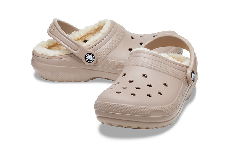 crocs（クロックス） サンダル クラシック ラインド クロッグ