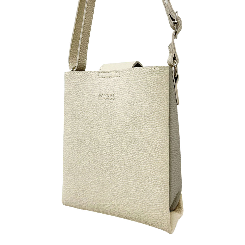 ショルダーバッグ レディース 斜めがけ バッグ フェイクレザー 縦型