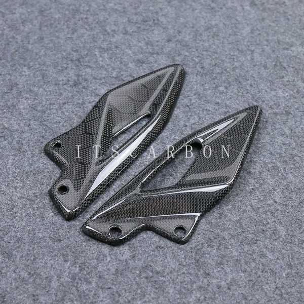 カーボン　タンクプロテクター　トライアンフ　ストリートトリプル Amazon | タンクカバー トライアンフ ストリートトリプル 765 R