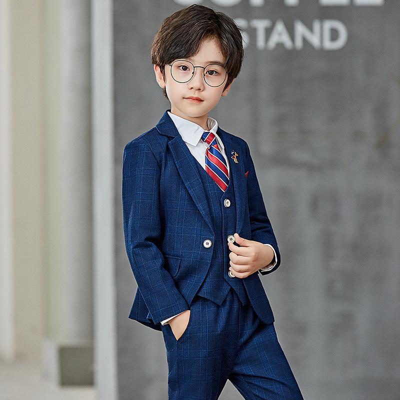 豪華6点セット！フォーマル スーツ 男の子 卒業式 子供 入学式 小学校