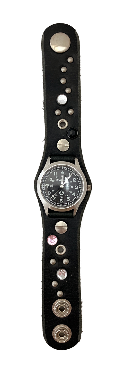 保証なし在庫処分品 Leather Worksラフ＆ハード ストーンスタッズ 腕時計【送料無料・定形外郵便】（返品交換ギフト包装不可） メンズ レディース｜curicolle｜02
