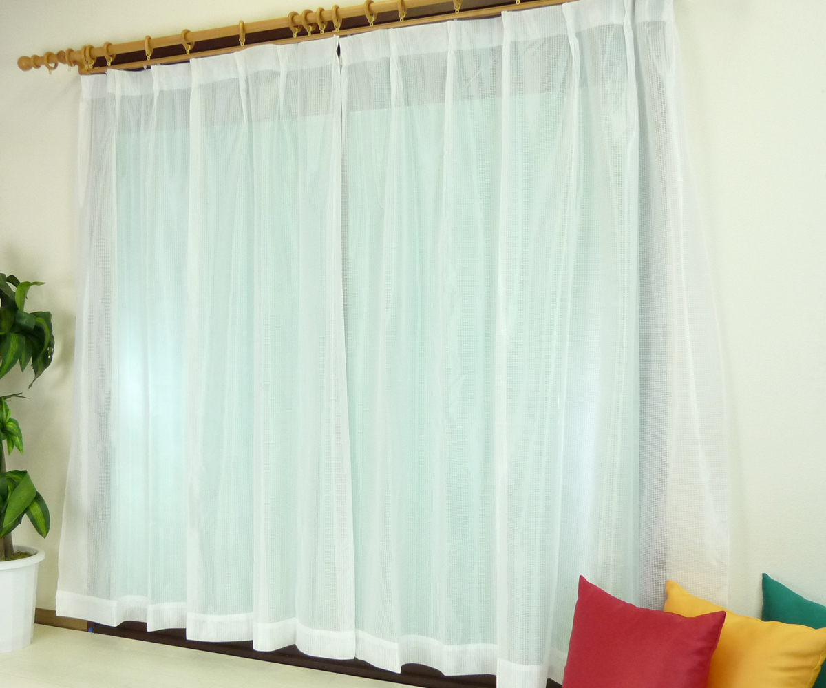 ミラーレース格子柄