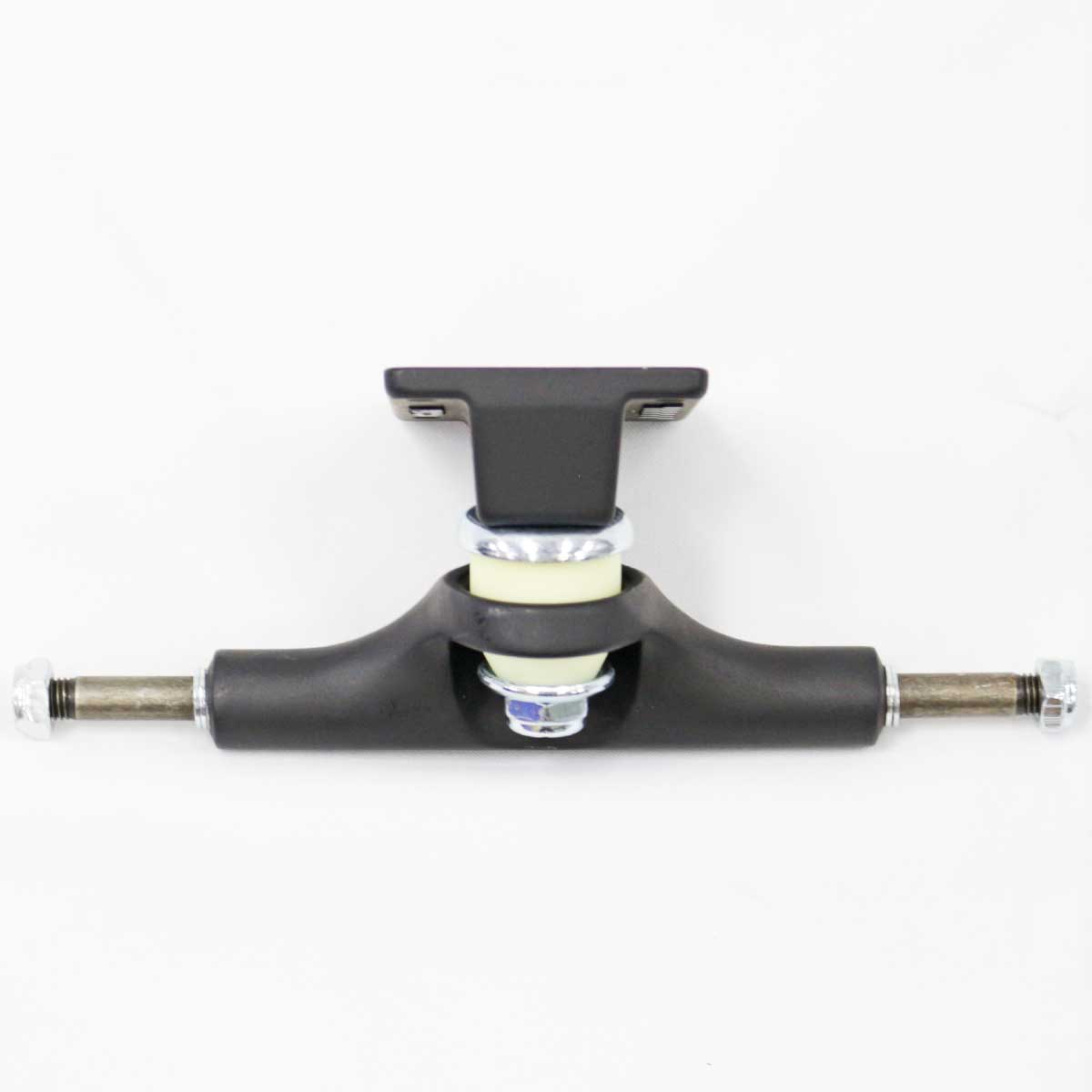 Ace（エース） 11 Classic HI Hollow Matte Black Trucks スケボー