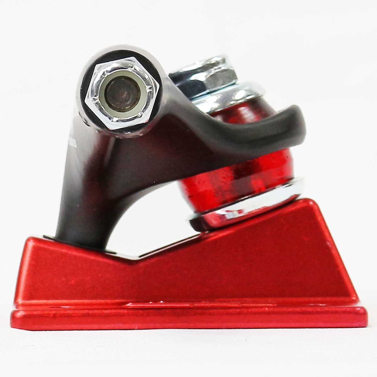 DELUXE サンダー 147 スケボートラック Thunder Trucks LT