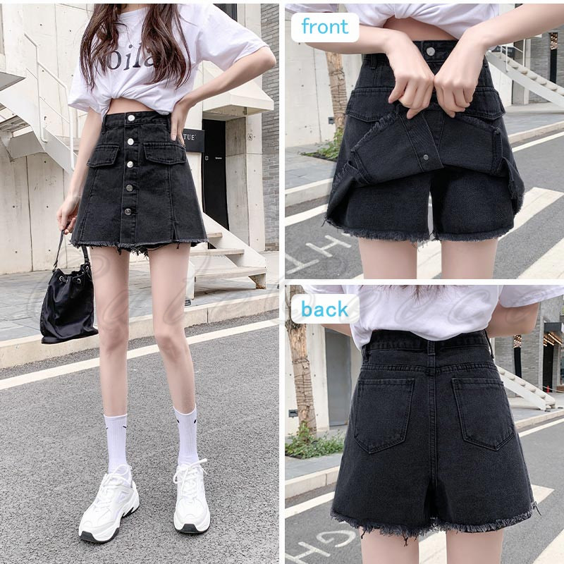 Munsingwear デニムブルー フリルスカートとホワイトショットパンツ Munsingwear デニムブルー フリルスカートとホワイトショット