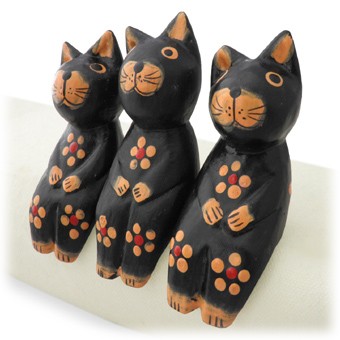 猫 雑貨 置物 木彫り お座り猫トリオ(黒)バリ猫 三個セット 猫グッズ