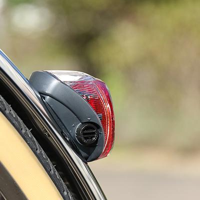 【点検/整備渡済】 内装3段 オートライト ソーラーテールライト付 通学車 アサヒサイクル」Hapyson ソーラーオートテールライト YB-600