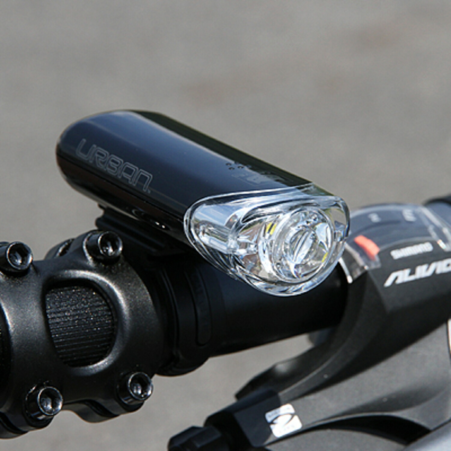 自転車 ライト 後付け 電池式 CATEYE キャットアイ HL-EL145 URBAN アーバン 明るい LED フロント 関連画像3