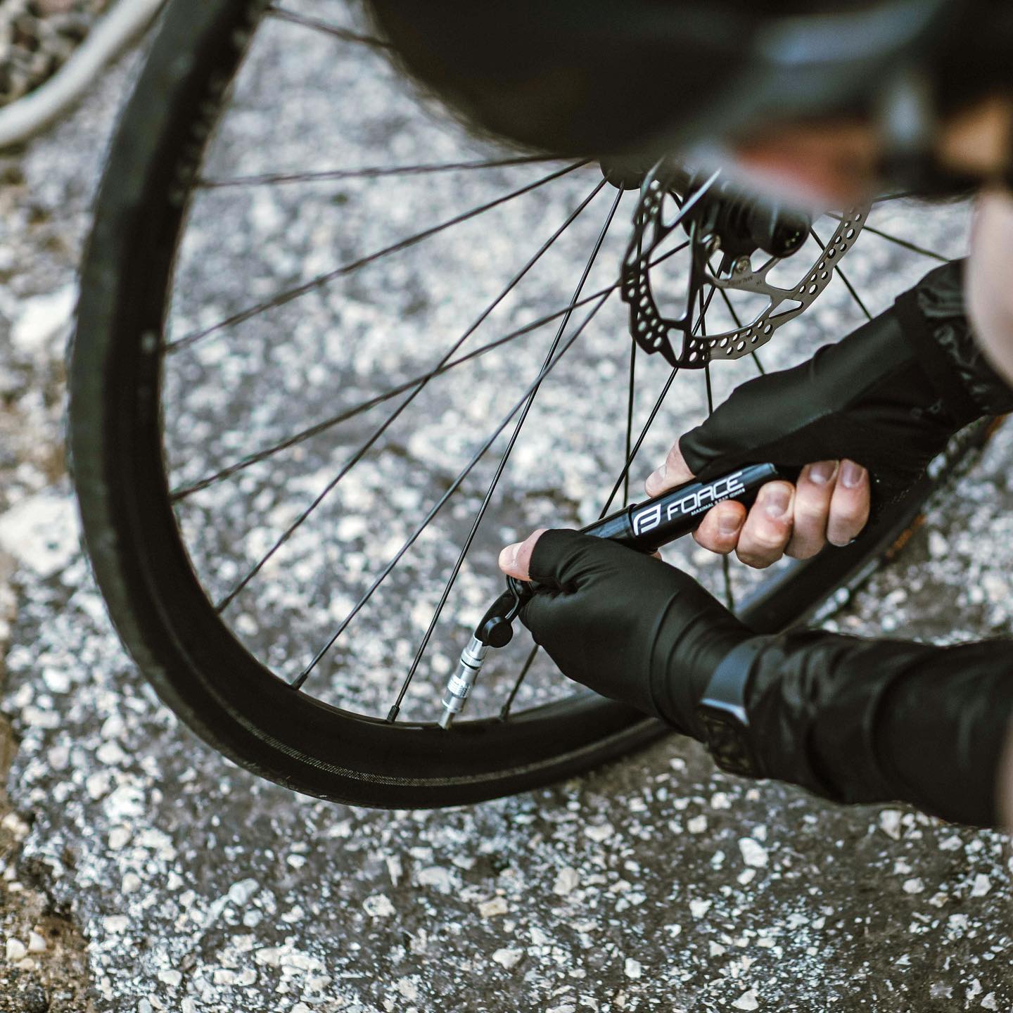FORCE（フォース） 自転車 空気入れ HOSE ミニポンプ ホース付き 携帯 