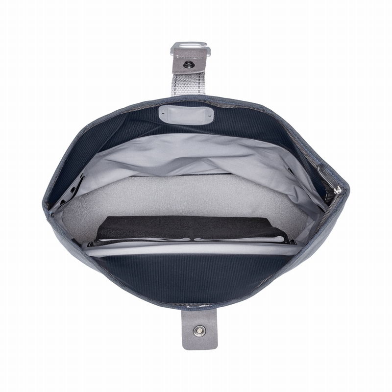 ORTLIEB(オルトリーブ) シティ 20L×2 ペア　サイドバッグ ORTLIEB(オルトリーブ) シティ 20L×2 ペア サイドバッグ Amazon