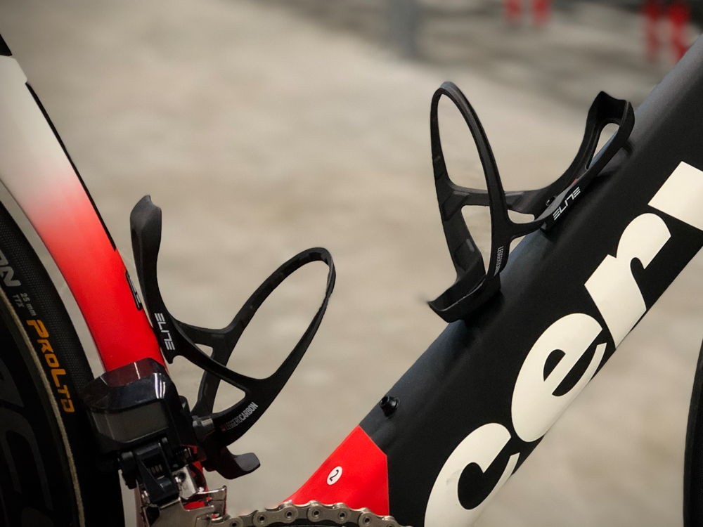 中古)ELITE (エリート) leggero carbon マット 2P ボトルケージ