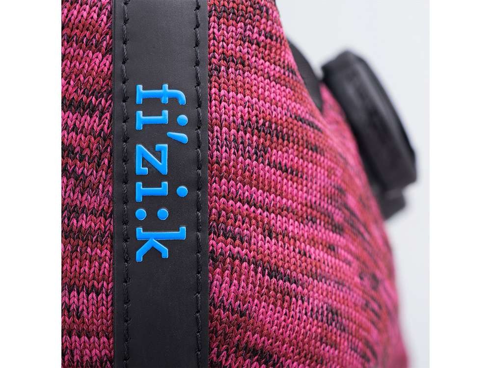 夏トクSALE)フィジーク INFINITO R1 KNIT ＜パープル/ブルー＞ ロード