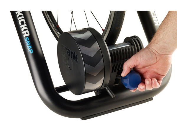 特セール)(送料無料対象外)ワフー(WAHOO) KICKR SNAP SMART TURBO 