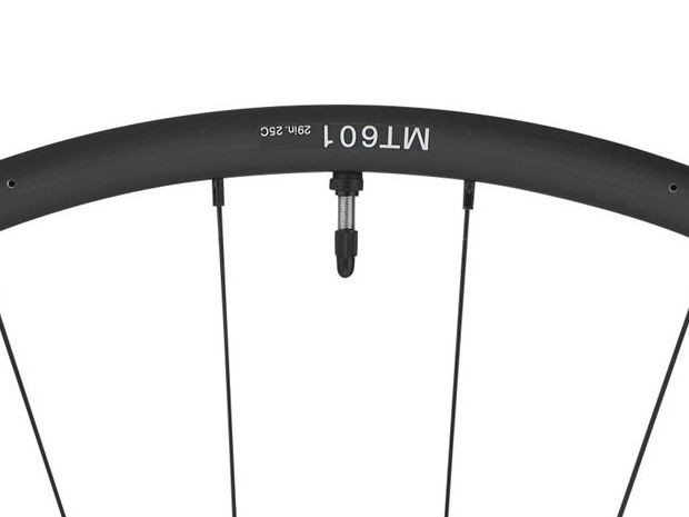 特セール)(送料無料対象外)シマノ（SHIMANO） WH-MT601-TL-F15-B-29