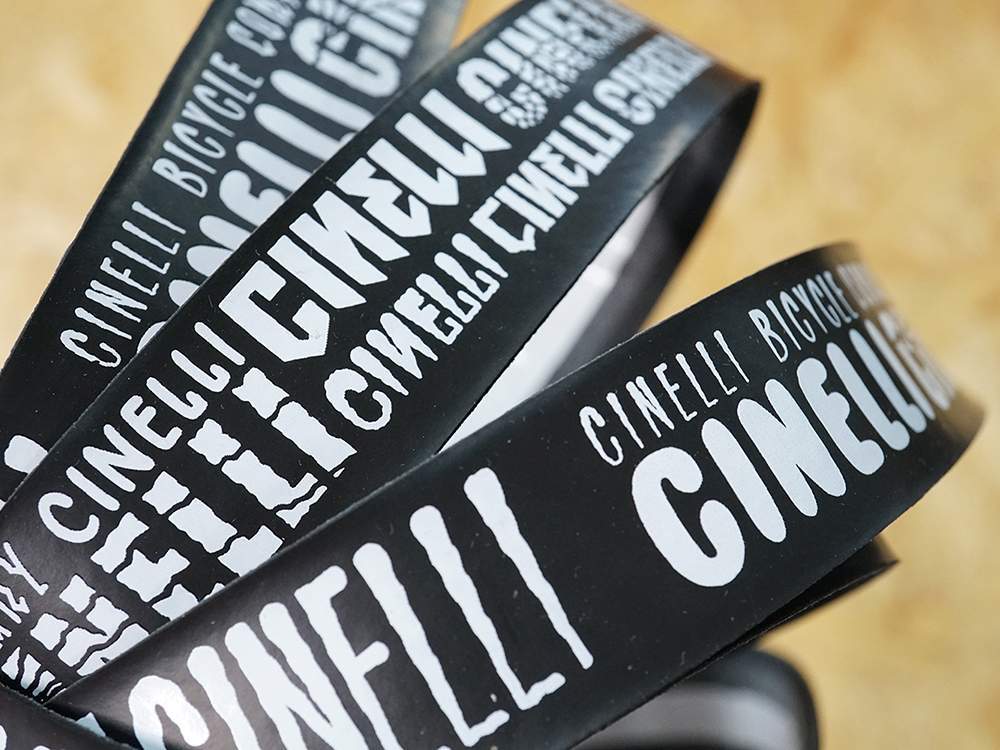 特セール)チネリ(CINELLI） MIKE GIANT LOGO VOLEE RIBBON バーテープ