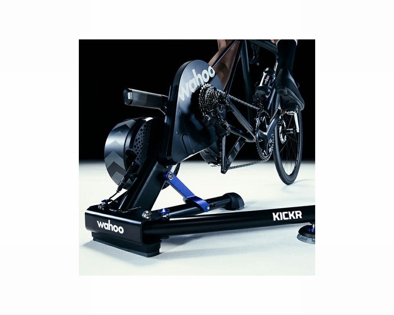 (送料無料対象外)ワフー（WAHOO）　KICKR（キッカー）Wi-Fi対応 ダイレクトドライブ式スマートバイクトレーナーWFBKTR122（ZWIFT連動可）