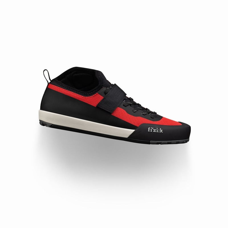 夏トクSALE)フィジーク（FIZIK） GRAVITA TENSOR FLAT＜レッド